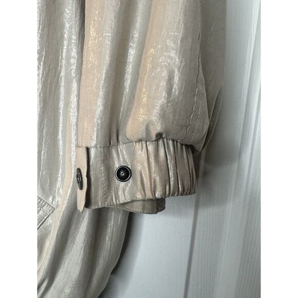 Chico's Metallic Shimmer Utility Jacket Womens Sz 2 (L) Champagne Hooded Hidden - Picture 5 of 15